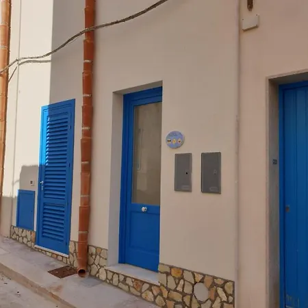 Scalovecchio Marettimo Buitenkant foto